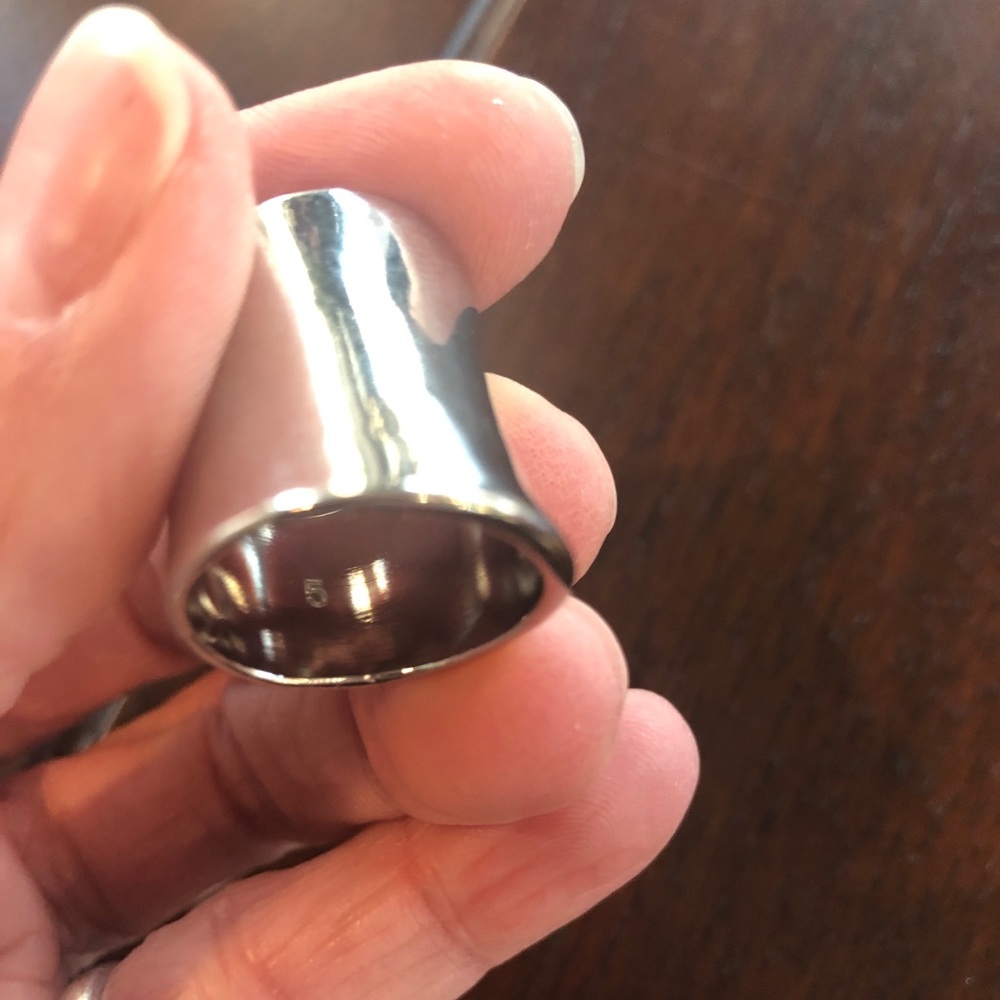 BCBG Silver Ring | Size 5